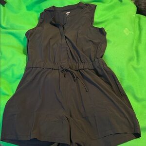 GIRLFRIEND COLLECTIVE Black Sleeveless romper!